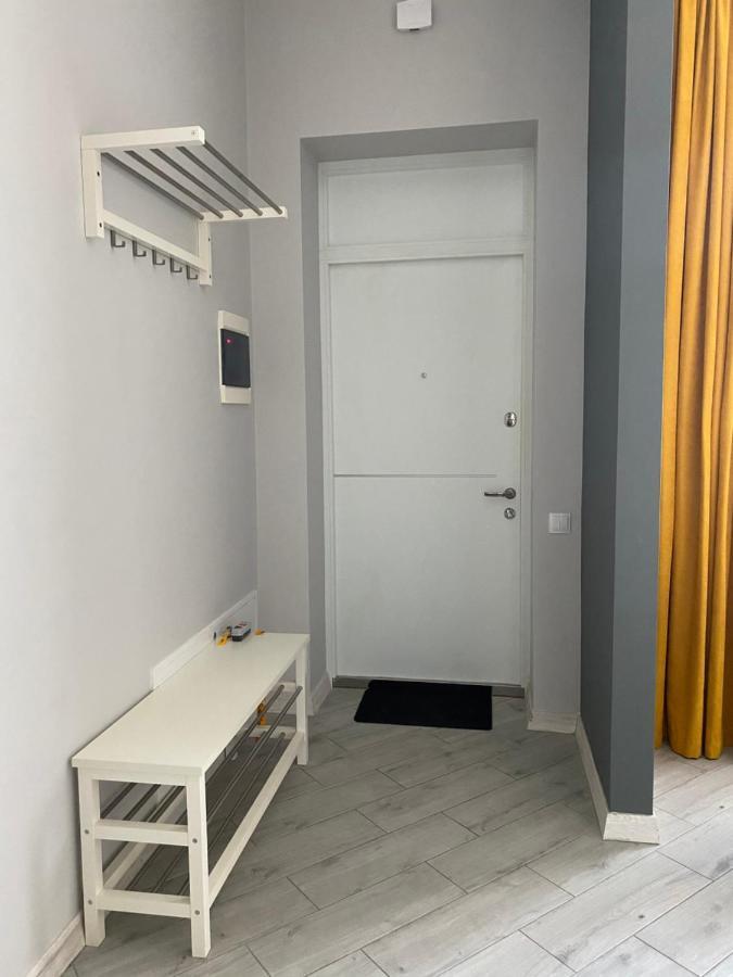 Serbska Apartment Lviv Exterior photo